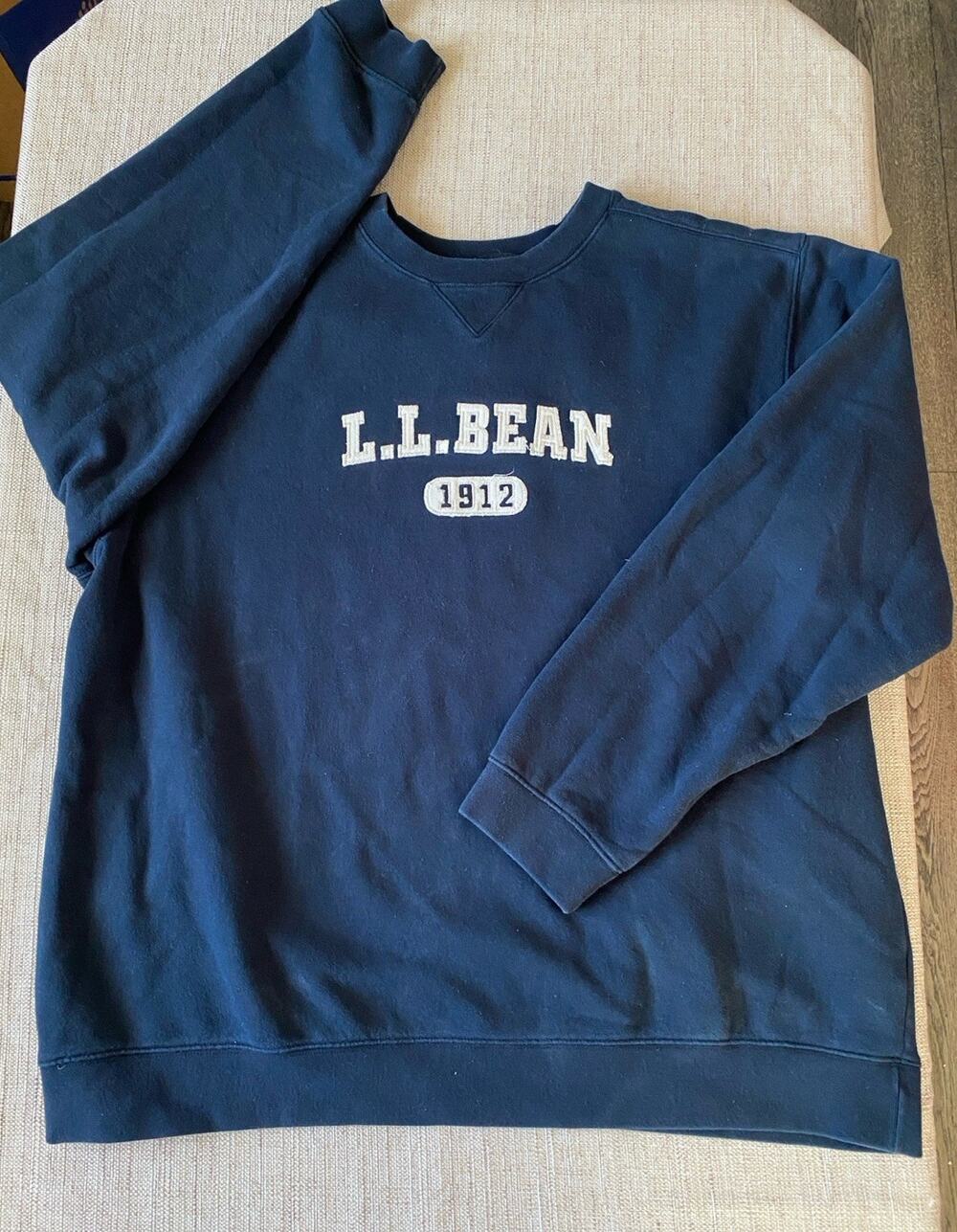 L.L. BEAN Vintage 1912 Big Spell Out Big Logo Sweater Sweatshirt Crewneck XLT